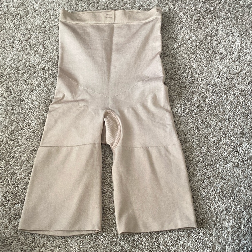 Spanx Sculpt shape wear